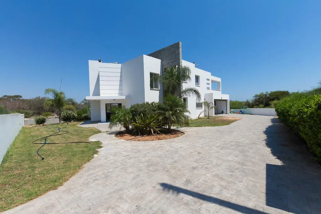 Akefalou Bay Villa Protaras