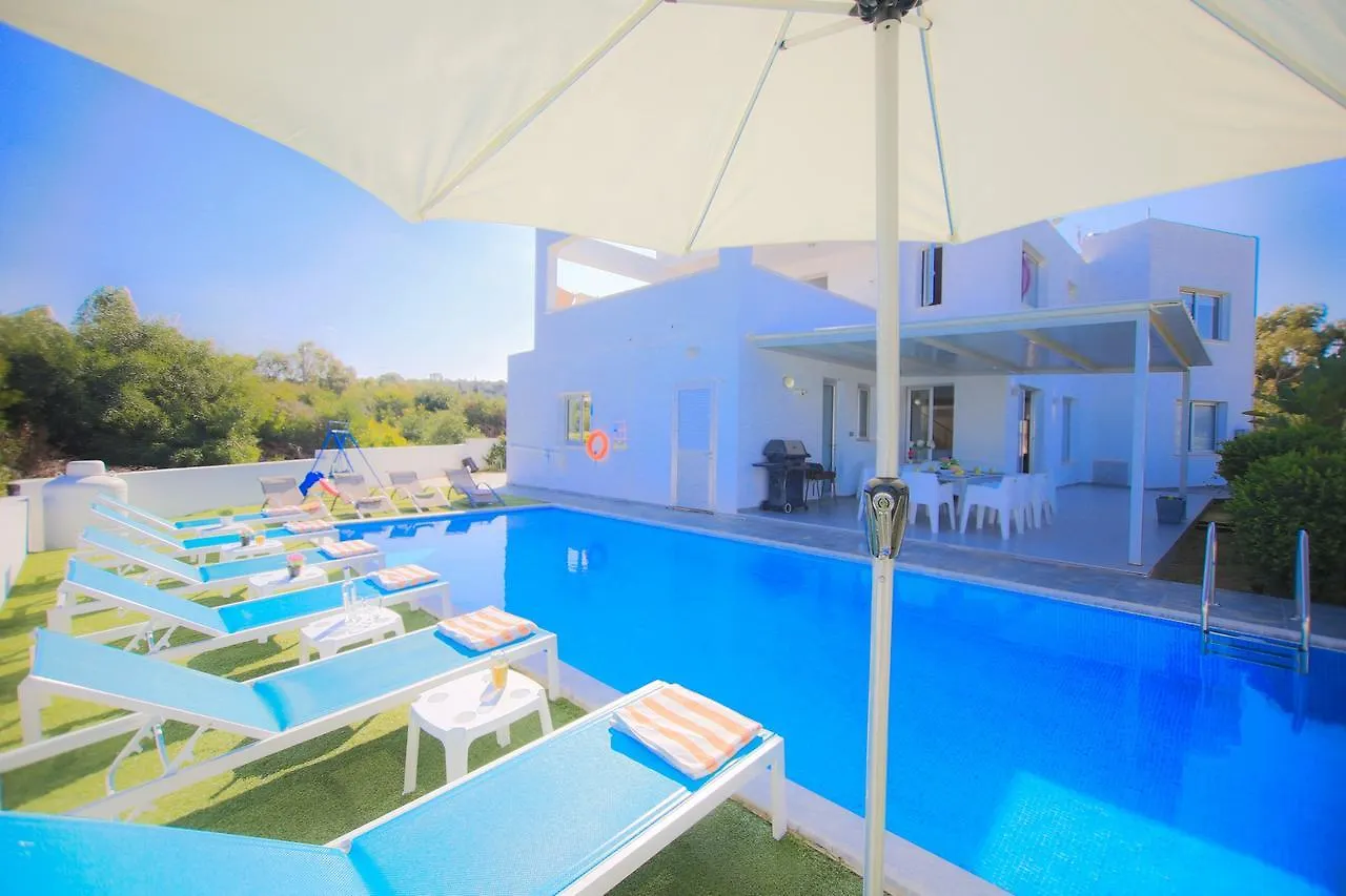Akefalou Bay Villa Protaras 0*,  Kıbrıs